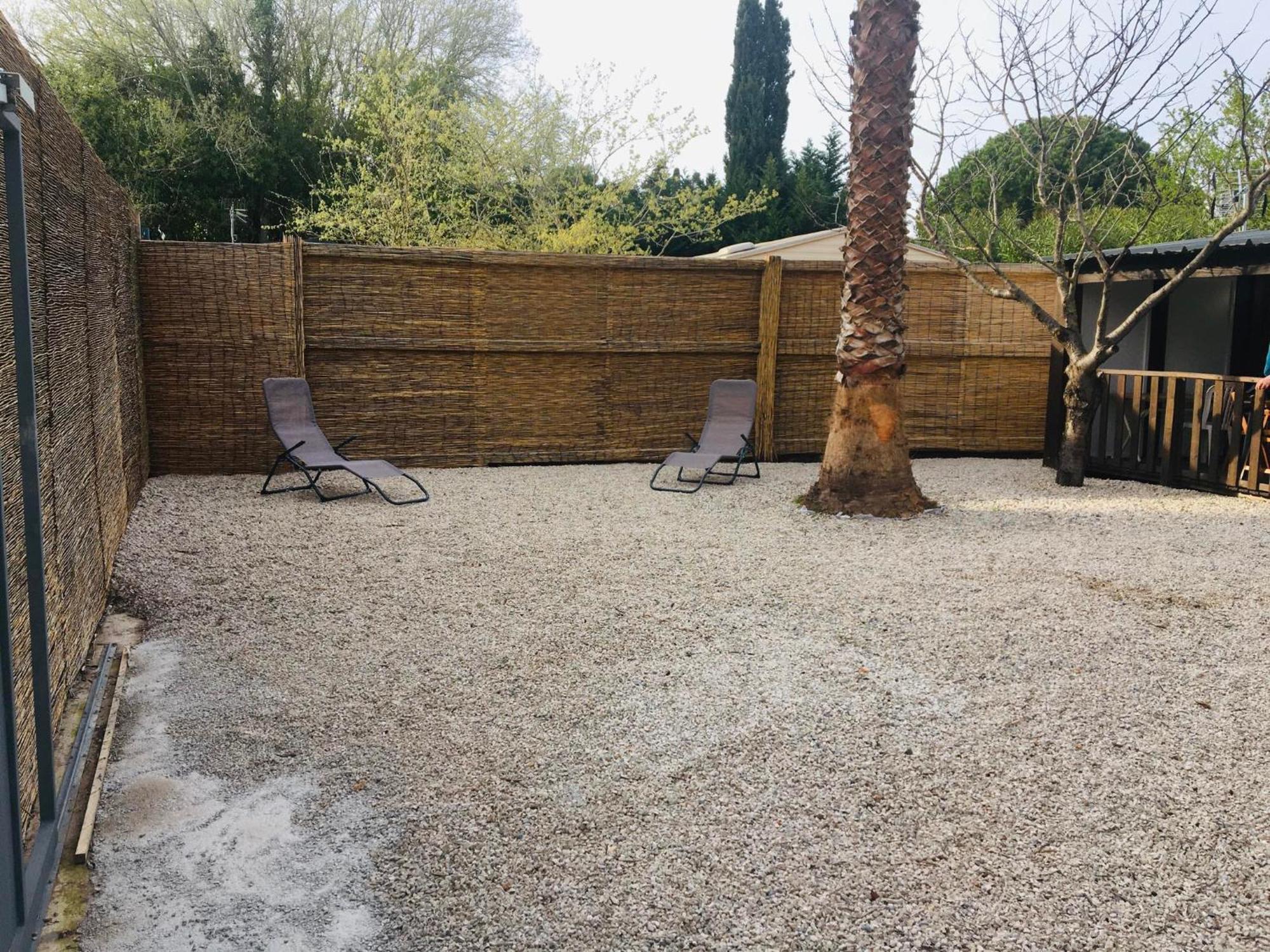 Mobil-Home Avec Grand Jardin Sérignan Kültér fotó